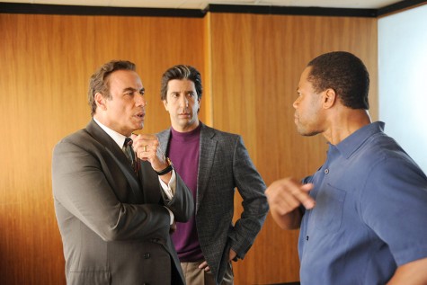 John Travolta as Robert Shapiro, David Schwimmer as Robert Kardashian, Cuba Gooding, Jr. as O.J. Simpson. 