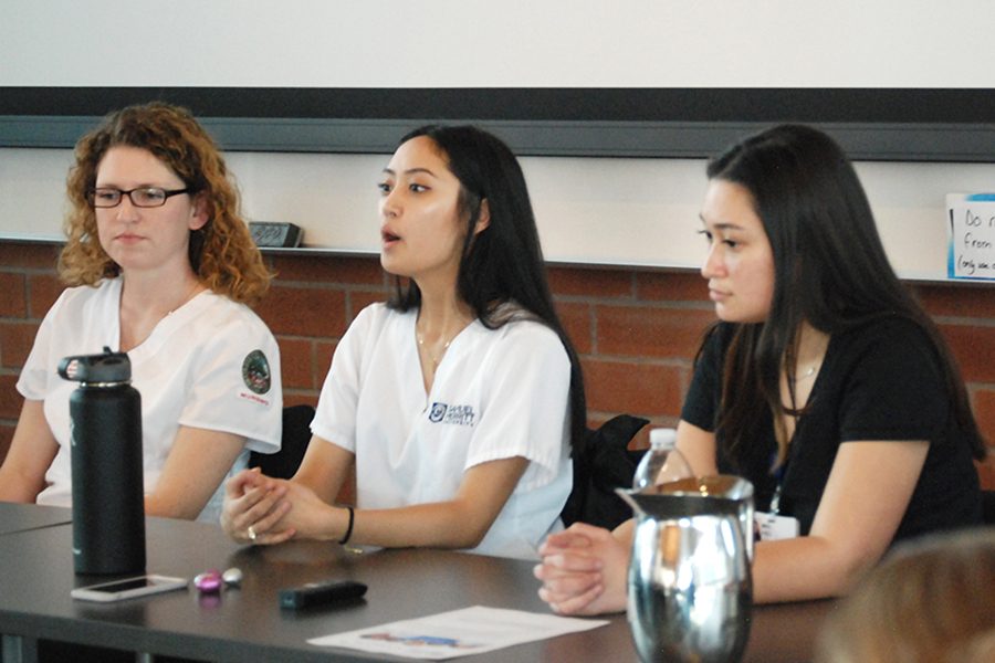 anthony kinney / The Advocate
Cal State-East Bay nursing student Krystle Mendoza (center) emphasizes the need of internships in order to build up a resumé to Contra Costa Community College District students at Fireside Hall on Friday. 