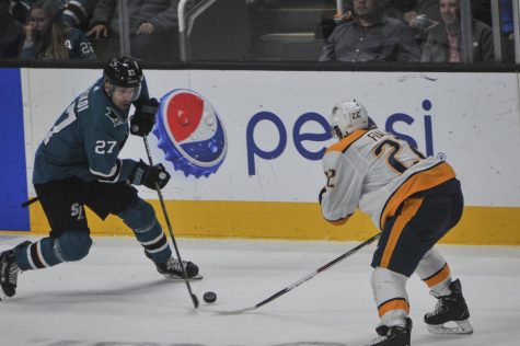 Late game heroics help Sharks rally past Predators