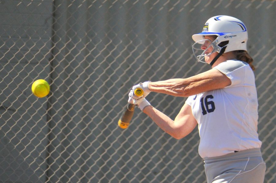 Comet first baseman Shelly Walker fouls a pitch back during the bottom of the 2nd inning of a 15-2 loss against Yuba College Thursday on the Softball Field.