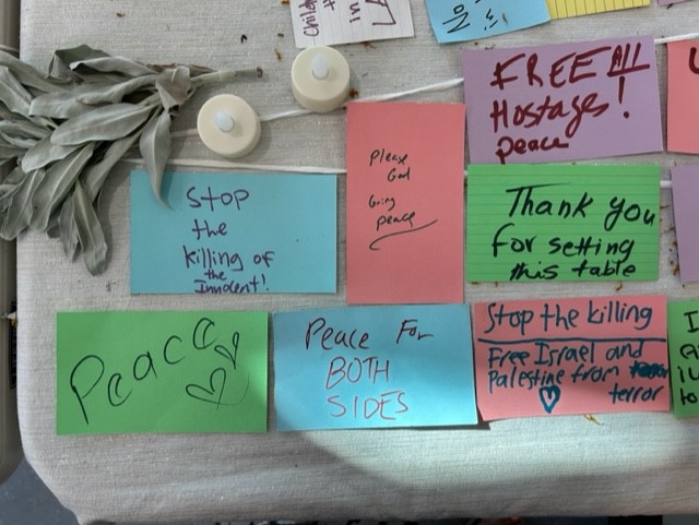 A+snapshot+of+some+of+the+notecards+students+have+written+on+from+the+Palestine+%26+Israel+Vigil+table+at+Contra+Costa+College+in+San+Pablo%2C+CA%2C+Tuesday%2C+Oct.+17%2C+2023.+%28Courtesy+of+CCC%29