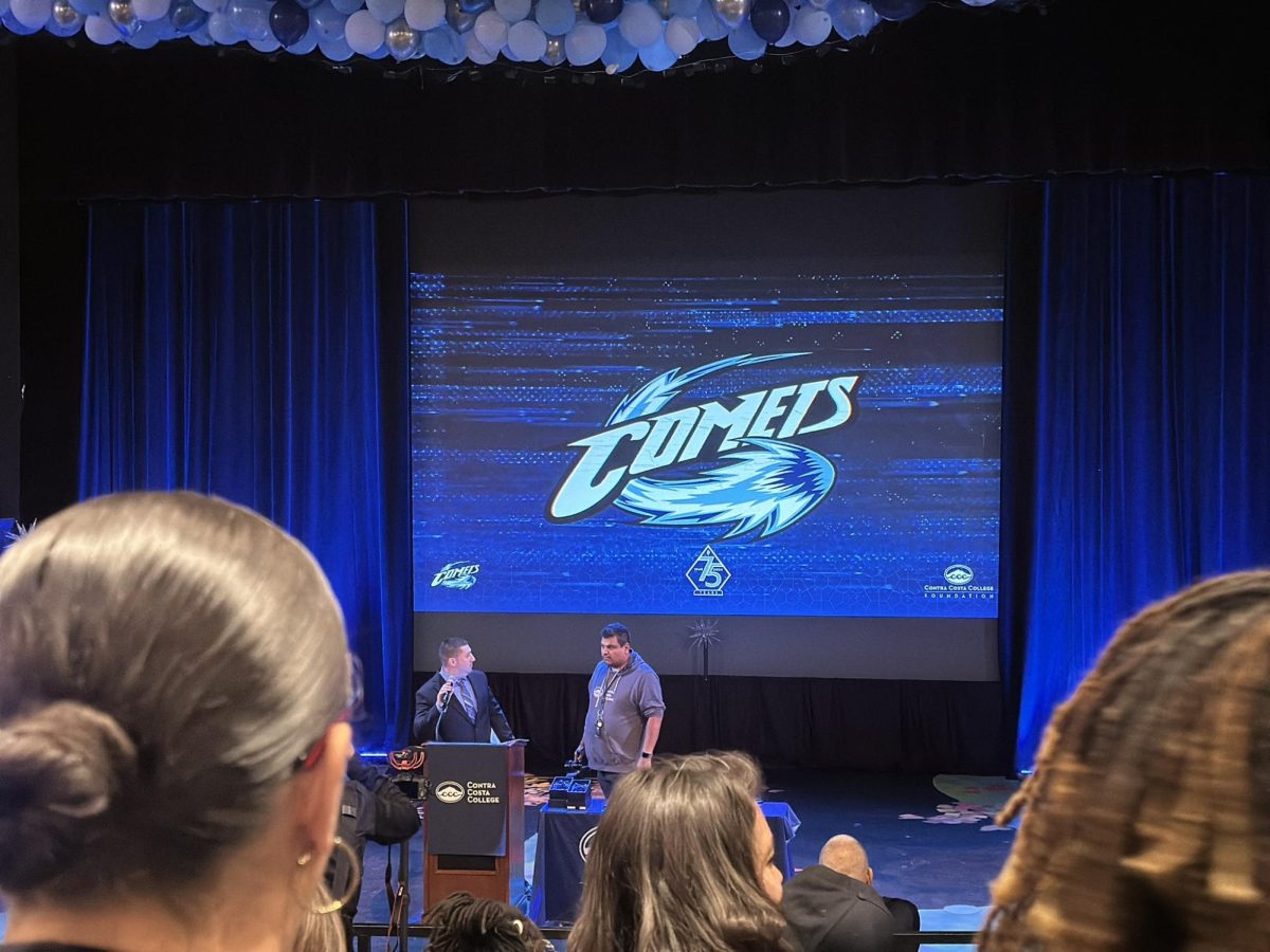 Photo of the Comets Logo at Contra Costa College in San Pablo, Calif.