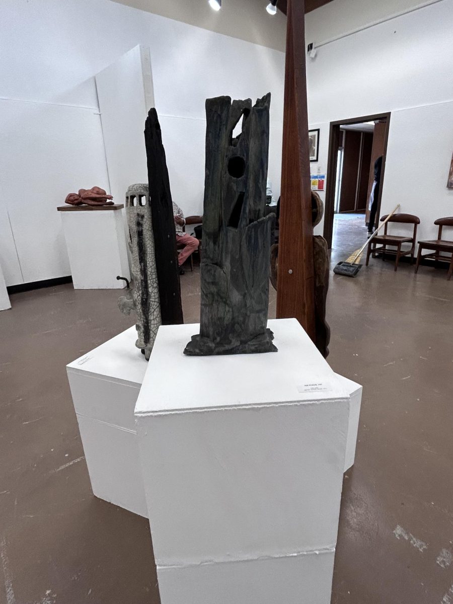 THE TOWER 
ARTIST: EDDIE MURE, NFS 
